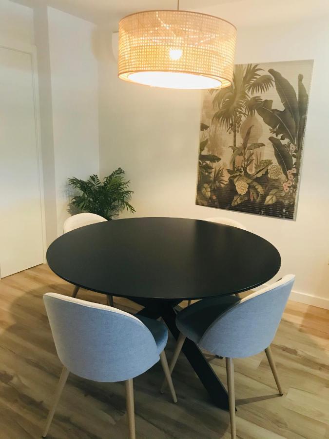 Apartamento Salinas ตอร์เรเวียคา ภายนอก รูปภาพ
