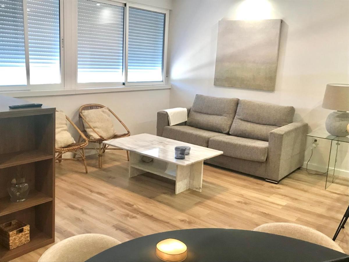 Apartamento Salinas ตอร์เรเวียคา ภายนอก รูปภาพ